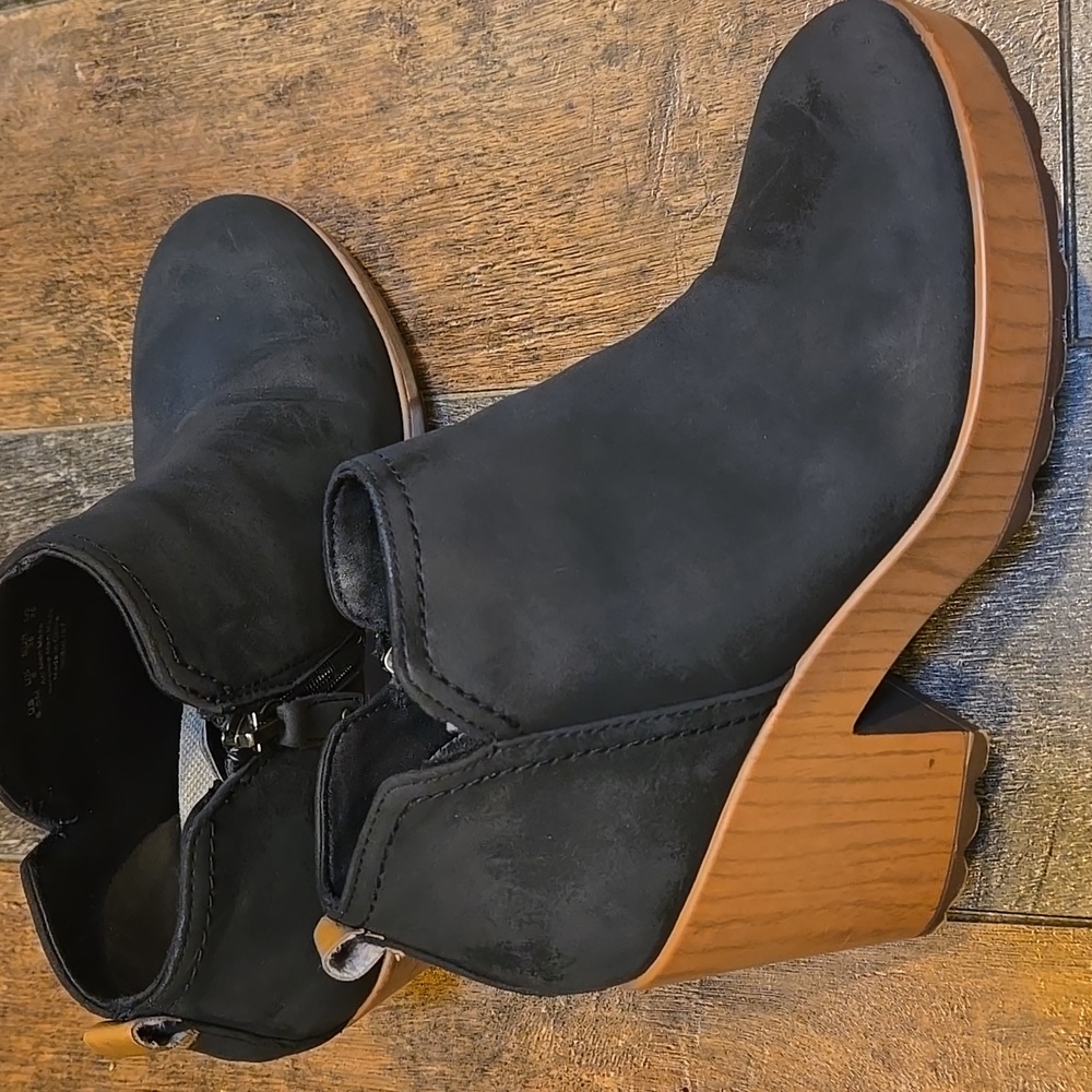 Dr. Scholll's Wild About Ankle Boots